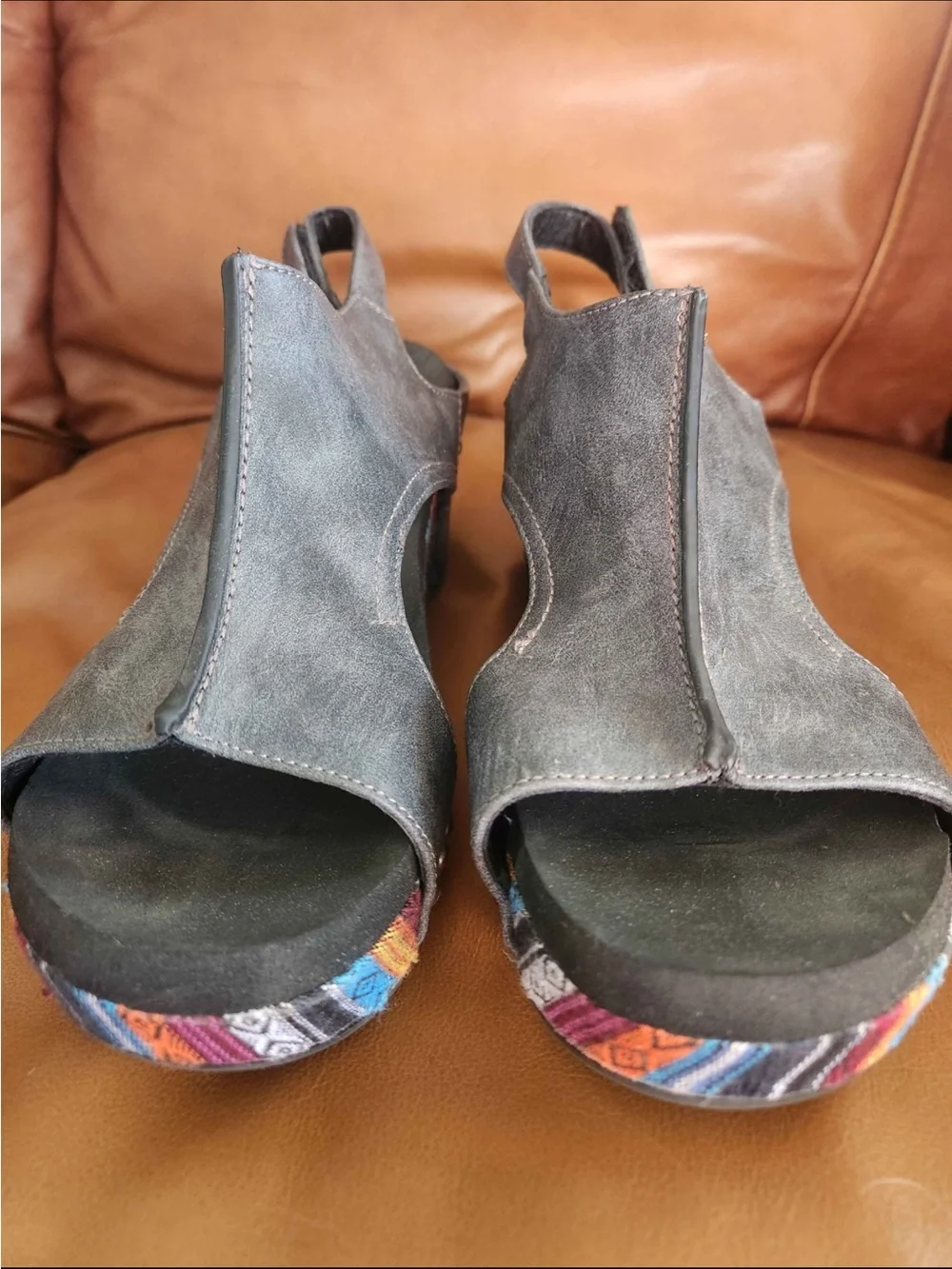 Women's Gray Suede Wedge Sandals with Multicolor Accent